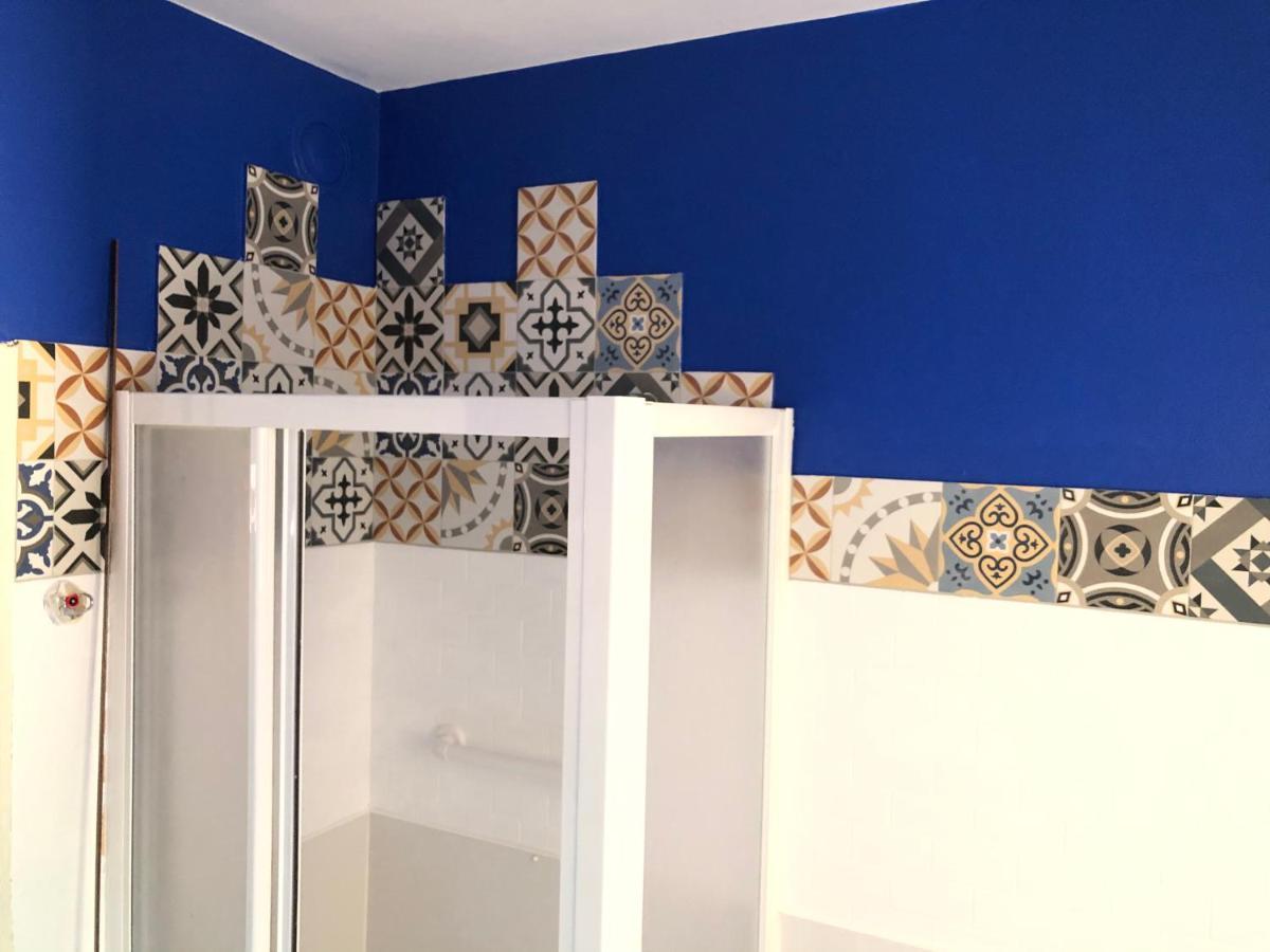 Clua Holiday House Porto Ceresio Exterior foto